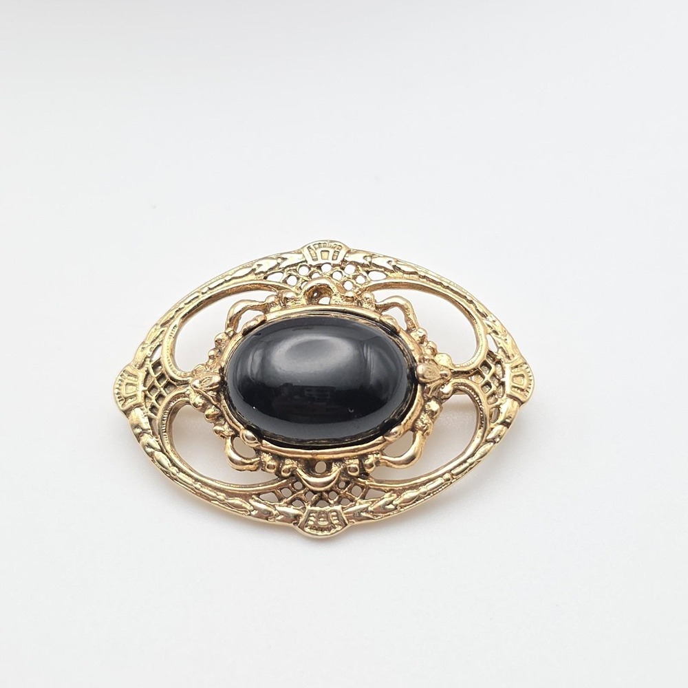 Vintage Victorian Revival Brooch Pin Black Cabochon Stone Filigree Gold Tone